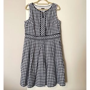 Talbots Gingham Fit & Flare Sleeveless Dress - 16P